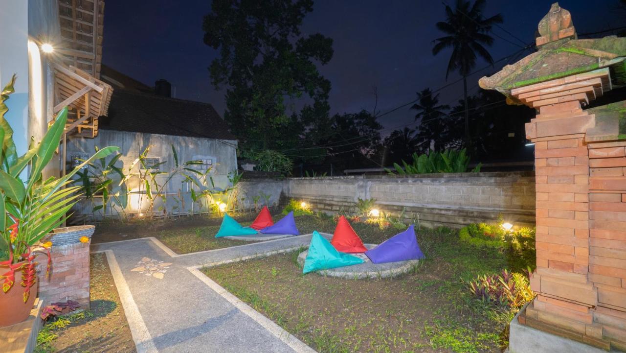 Aura Dormitory House Ubud Zewnętrze zdjęcie